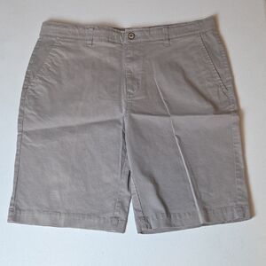 Hudson & Barlow NYC Men's Khaki Shorts-Gray Size 36